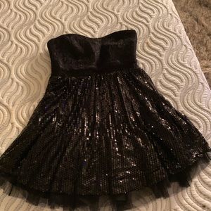 Sequence black dress